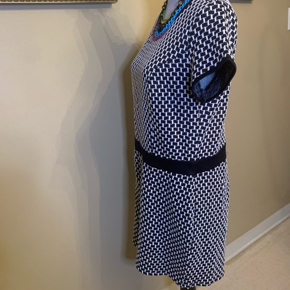 Forever 21 Plus Size Rumper - Picture 6 of 7